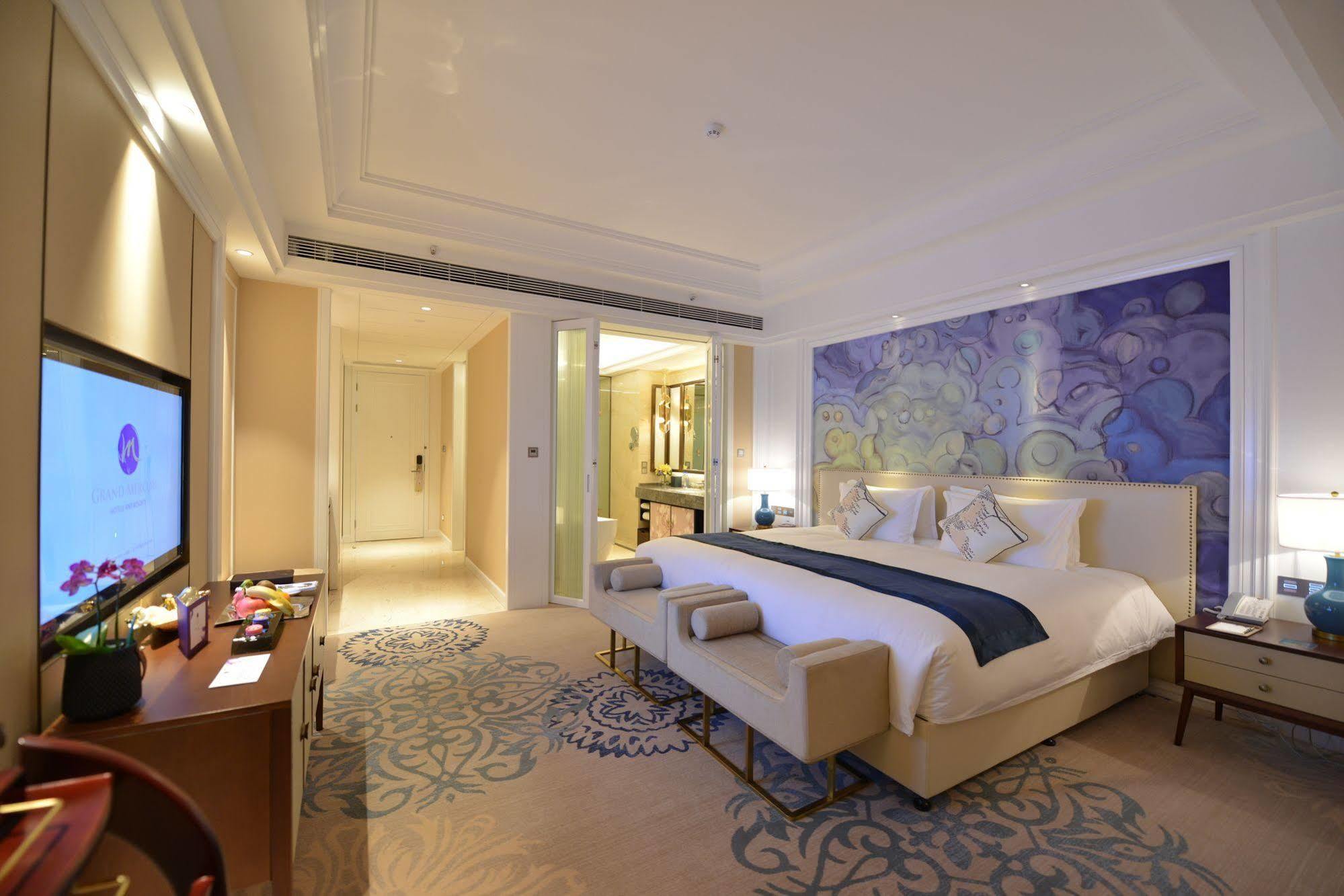 Grand Mercure Zhengzhou West Exterior photo